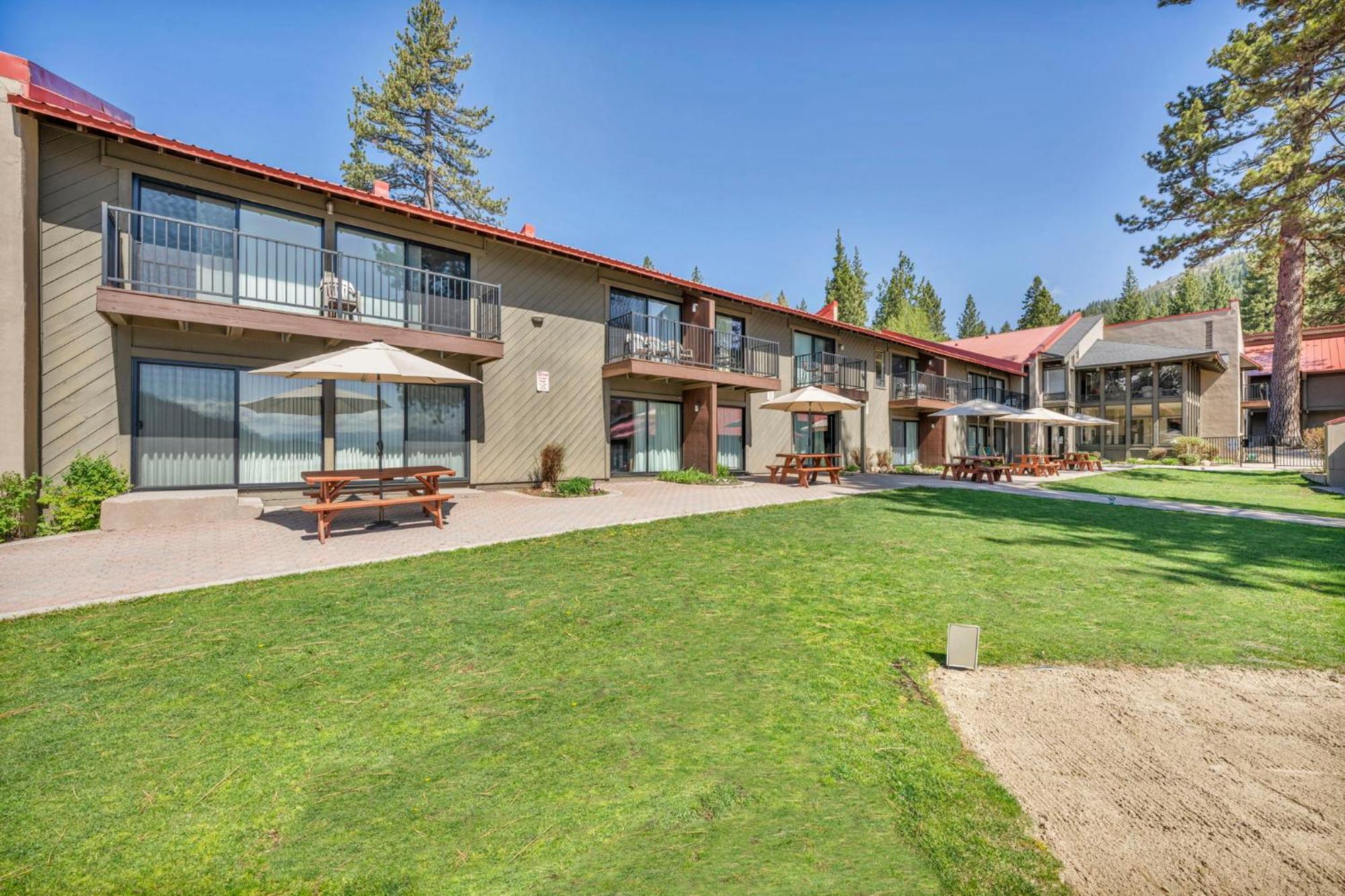 Charming Queen Studio Deluxe W/Balcony #233 At Donner Lake Village Truckee Εξωτερικό φωτογραφία